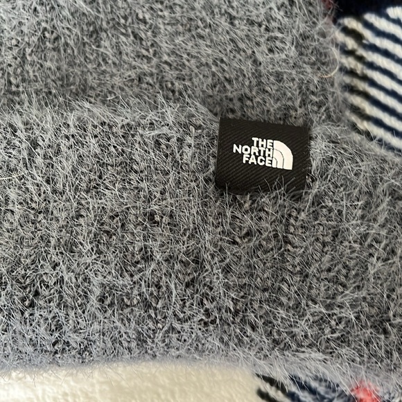 The North Face NWOT Gray Winter Hat, One Size!